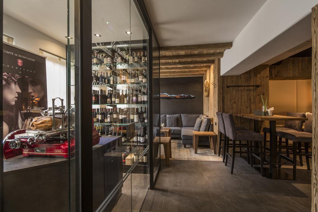 Hotel Marmolada Corvara In Badia Luaran gambar