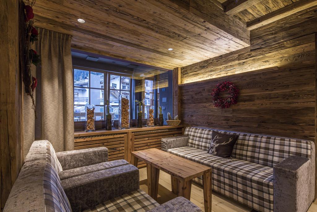 Hotel Marmolada Corvara In Badia Luaran gambar
